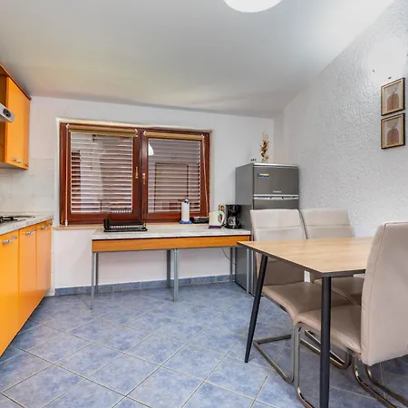 Romanse * Baska (Krk)